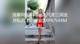 KTV里才女多！这样的才艺应该登上达人秀的舞台！ 