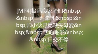 一字马裸舞女神【木槿柒柒 七七会跳舞】舞力全开 一白丝黑丝裸舞倒立一字马合集【48V】 (18)