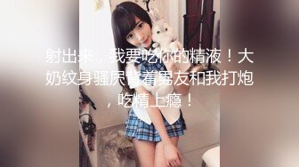 变态男躲女厕偷拍美女上厕所