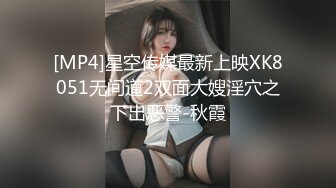 隔壁小骚婦 啊啊 好深 受不了了 褲子来不及脫就開車 各種姿勢都很配合 射了一屁屁