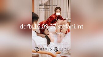 [MP4/ 1.79G] 敏妹妹！被俩小哥哥轮流上！第一视角后入美臀，从下往上拍摄，一个操完换另一个