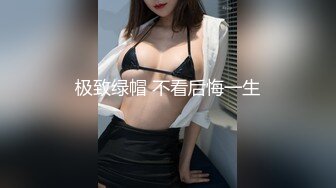 美眉 想要主人吃我的大奶子 操我的小骚逼 油亮肉丝露着小脚丫 假鸡吧插小粉鲍 尿尿狂喷