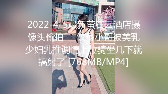 某乱伦社区新人投稿销量20多个W的作品??全网最真实乱伦妈妈，超给力处男小哥第一次都给了妈妈