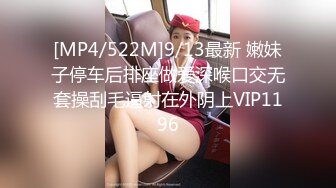 哺乳期的奶妈你喜欢吗，玩弄揉捏风骚的奶子，挤奶水给你喝真刺激，舔弄揉捏自己吸了奶水吐在逼逼上抠穴呻吟