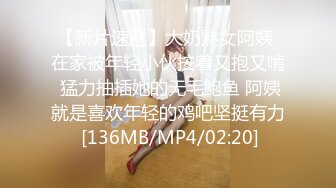 [MP4/ 2.14G]&nbsp;&nbsp; 性感美女3P操B爆菊~下面上面各吃一根肉棒棒~爽得快受不了啦~操B超诱惑~顶顶顶！