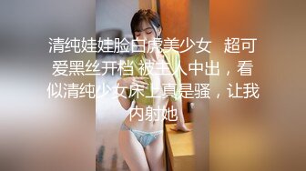 【新片速遞 】 9分颜值极品美女！细腰美臀自慰诱惑！蝴蝶逼掰开，假屌地上骑坐深插，绝活站立一字马[2.33G/MP4/03:15:24]