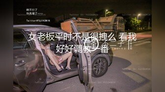 良家小少妇露脸宾馆一个人陪狼友撩骚，一再满足狼友的无理要求，看了奶子看逼逼还要自慰，裸身面对窗外刺激