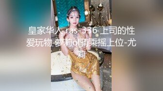 人妻 想体验一次黑祖宗的肉棒 今天就满足她 被操的眼神迷离 逼型都成了他的 以后让别人该怎么用