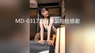 [MP4/ 734M] 超极品的妞子，天然大奶子听大哥指挥穿上性感的黑丝让大哥爆草抽插