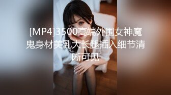 [MP4/ 628M] 新黑客破解家庭摄像头偷拍 年轻夫妻真会玩看着平板花里胡哨肛塞调情花样操逼